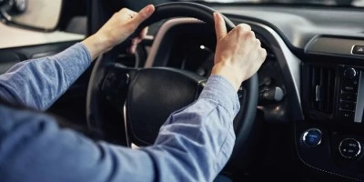 Qué hacer si te multan por conducir sin puntos