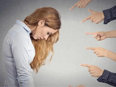 Qué hacer si te acusan de manipular audiencias