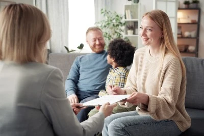 Procedimientos legales para la adopción en España