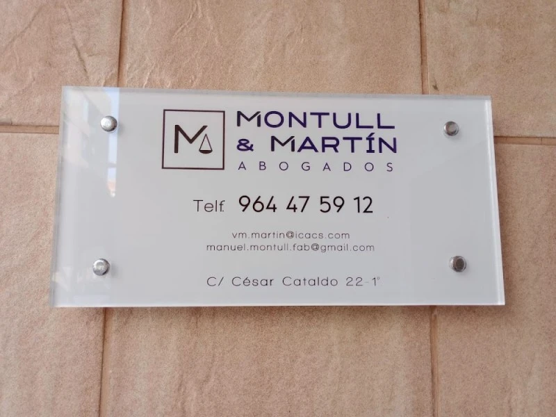 MONTULLMARTIN ABOGADOS