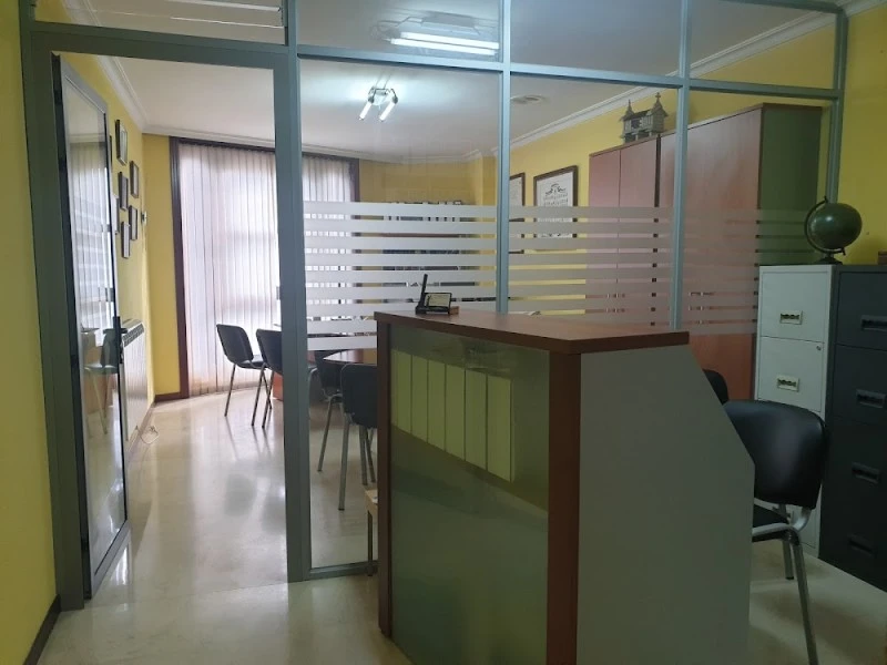 VAAMONDE Y ROMERO abogados