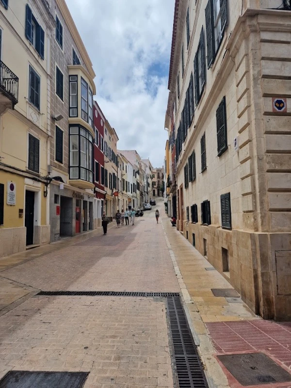 Quevedo Roca. B.