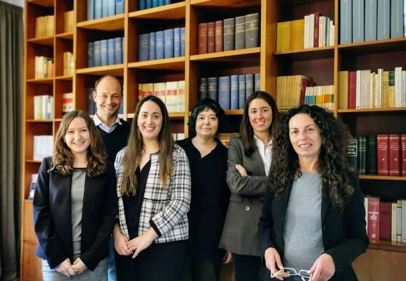Farriols De la Cruz, Abogados, S.L.P.