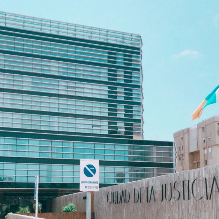 Abogados en Gran Canaria. Andrea Santana Navarro