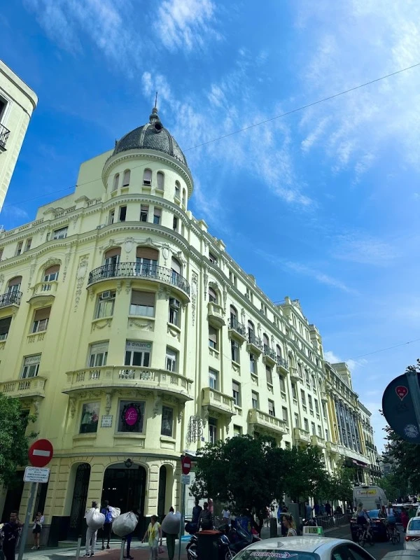 Abogada María Valiente
