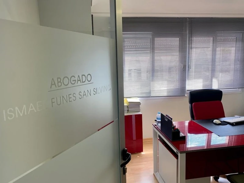 ABOGADO ISMAEL FUNES SAN SILVINO