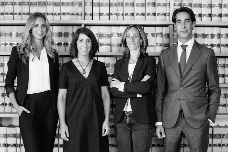 CRESPO ATIN LEGAL