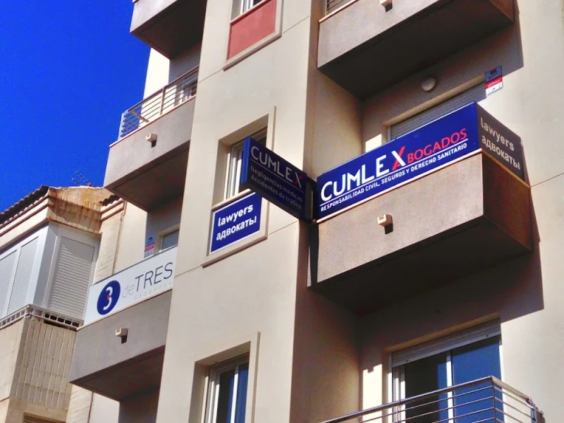 CUMLEX ABOGADOS