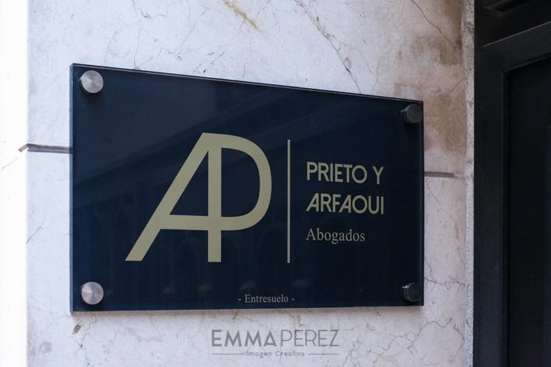 Prieto y Arfaoui Abogados