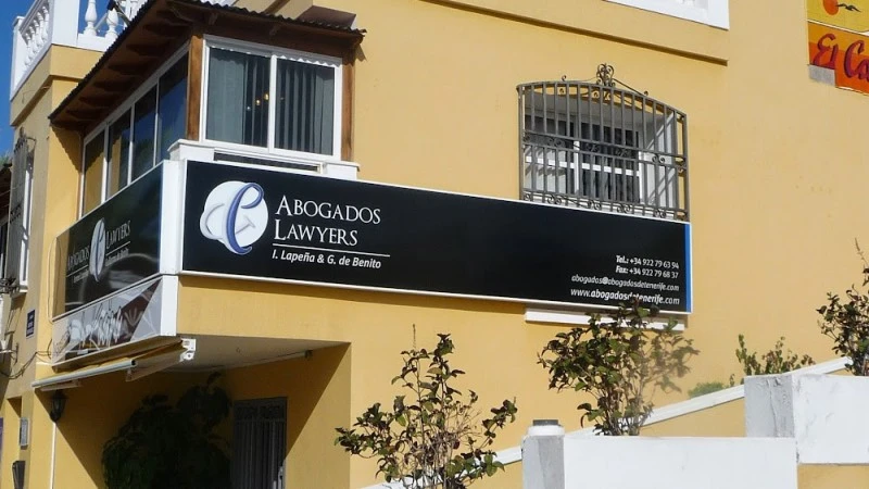 Lapeña  De Benito Abogados