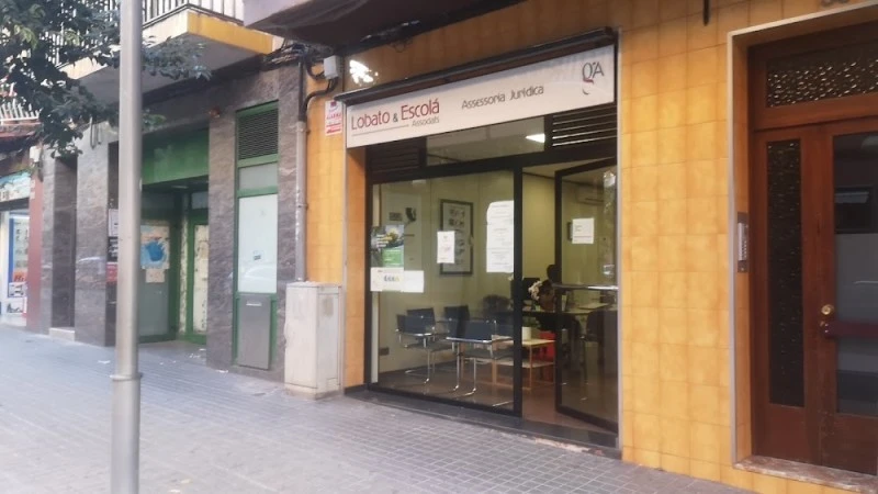 Abogado Extranjería Mataro / Lobato  Escolá Associats