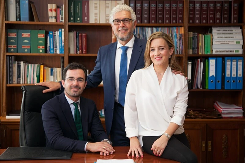 Sierra Abogados  Inversiones