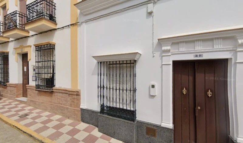 NOTARÍA DE DOÑA AMALIA CARDENETE FLORES