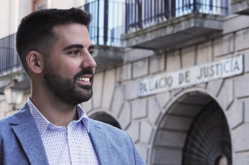 Álvarez Abogado