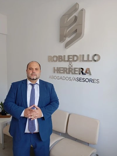 Robledillo & Herrera Abogados
