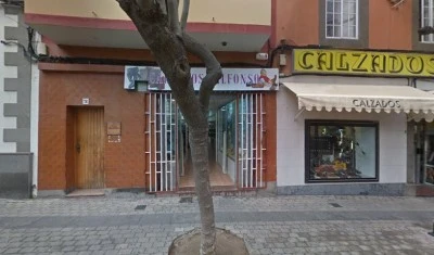 NAYRA DÍAZ DE TUESTA - ABOGADOS