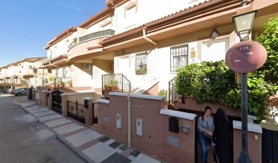 Los Cármenes Abogados, Administración de fincas.