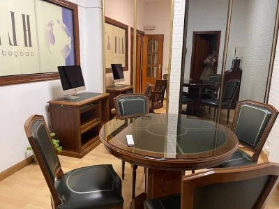 HLK ABOGADOS