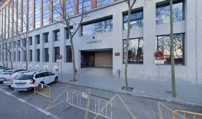 Salón De Procuradores De Madrid