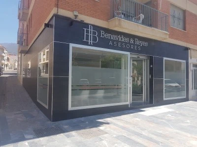 Asesores BenavidesReyes