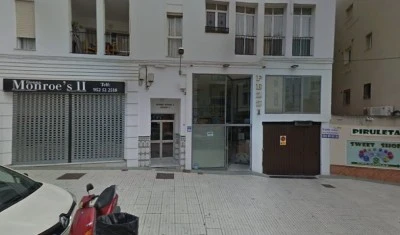 Pezzi Administraciones - Administrador de Fincas en Nerja