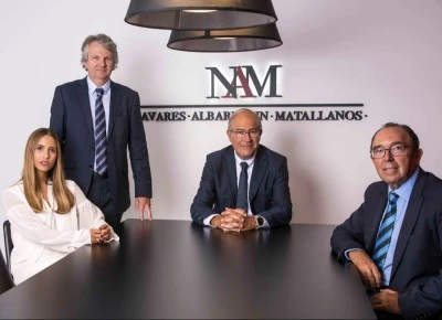 NAVARES ALBARRACIN MATALLANOS ABOGADOS