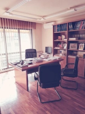 De la Villa Abogados S.L.P.