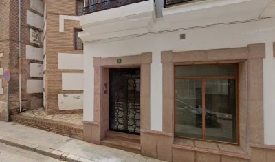 Mª Dolores Muriel, ABOGADO