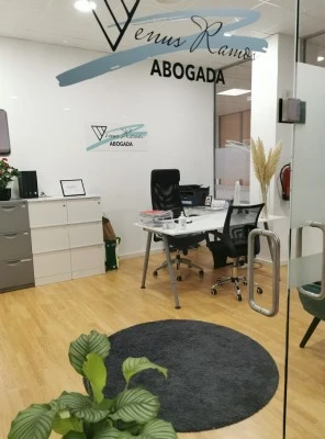 VENUS RAMOS, ABOGADA