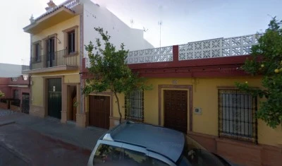 GRANADA M .MONTERO ABOGADA