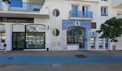 Spanish conveyancing lawyer (professional help to buy or sell properties), English speaking
