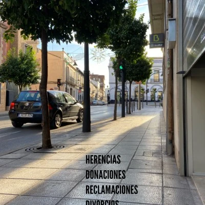 SANZ ADMINISTRACIONES SL - Administración de Fincas - Abogados-