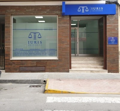 IURIS ABOGADOS