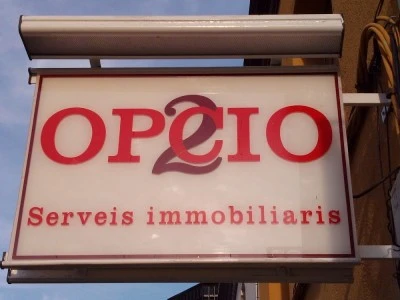 OPCIO2 Administració de Finques i de lloguers.