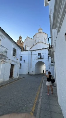 ISIDRO GONZALEZ LANOT