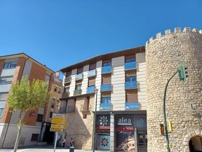Lou y Marqués Abogados S L P