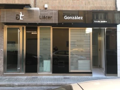 M Carmen Llácer Gómez
