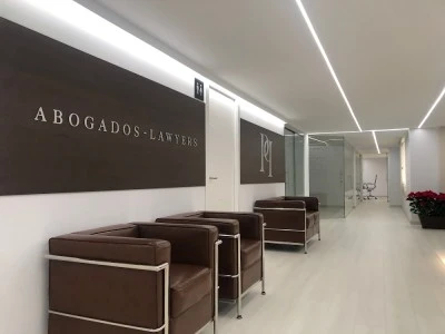 Pumar y Asociados