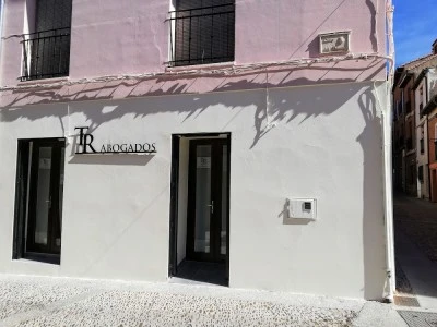TR - Abogados -