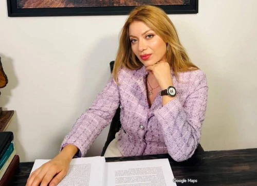 Abogada Elmira Parikyan - Boutique legal